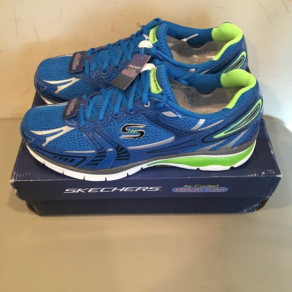 skechers outfield jacket